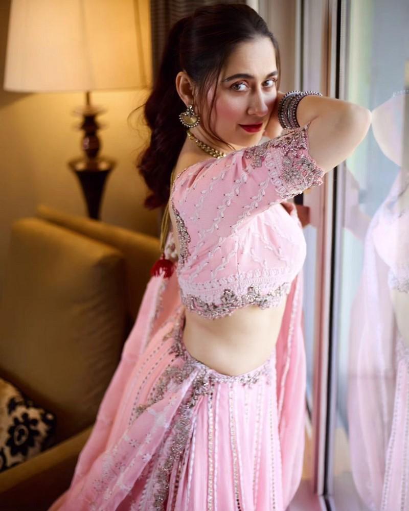 Sanjeeda Shaikh 7