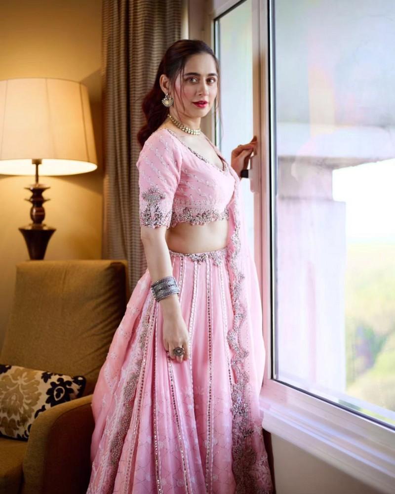 Sanjeeda Shaikh 9