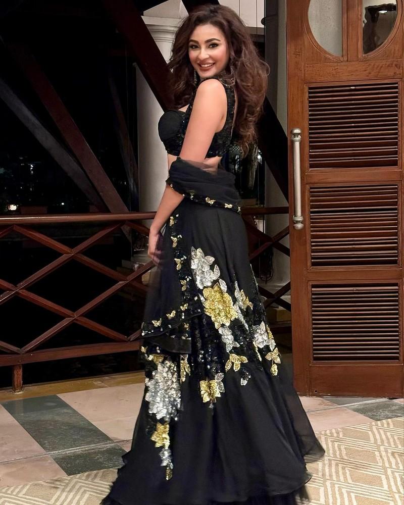 Seerat Kapoor 3