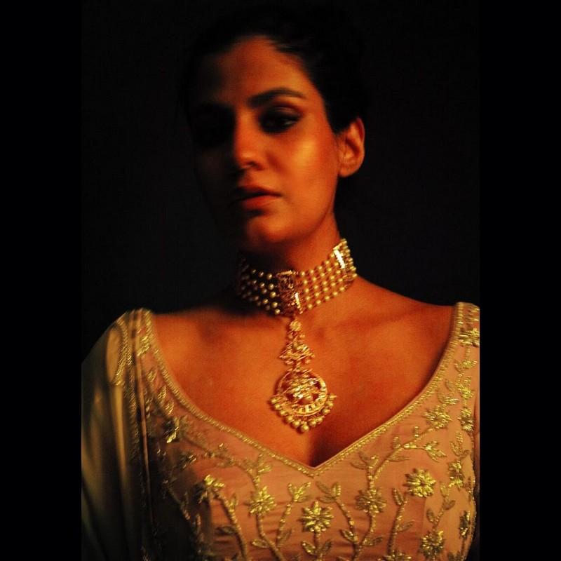 Shreya Dhanwanthary 7