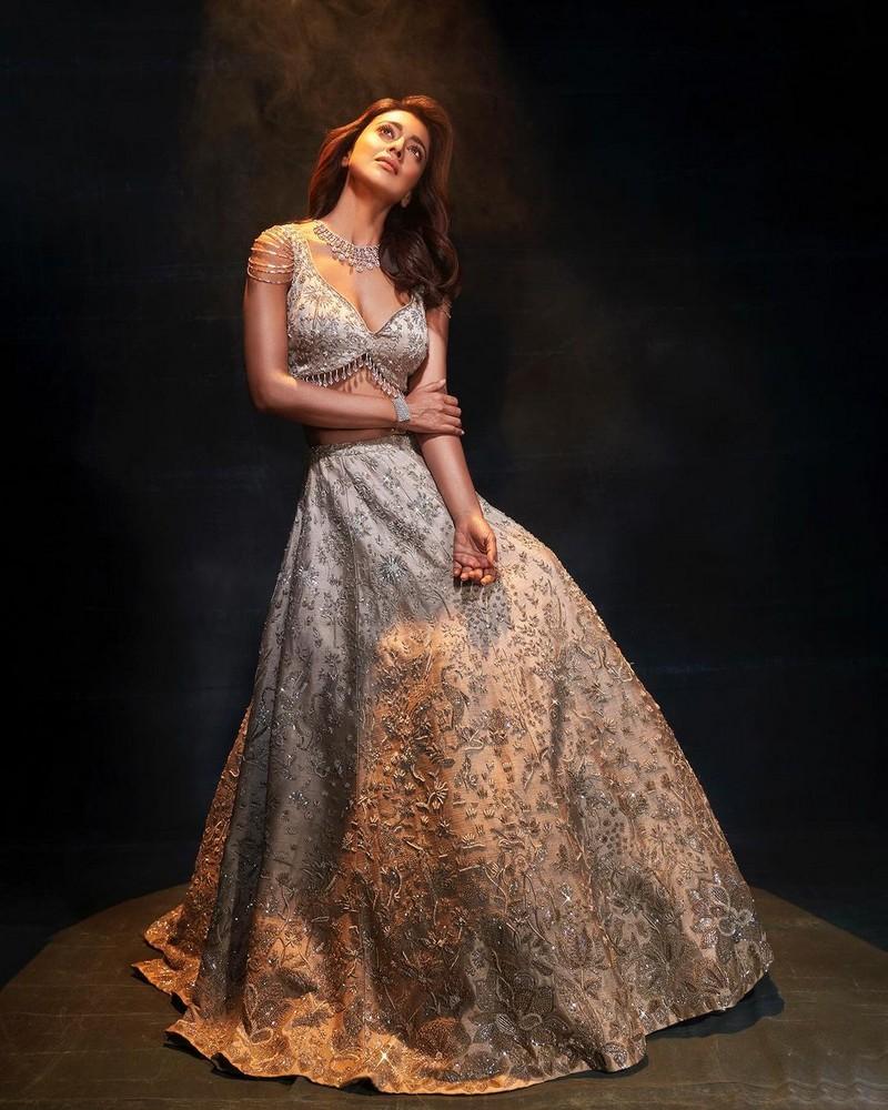 Shriya Saran 2