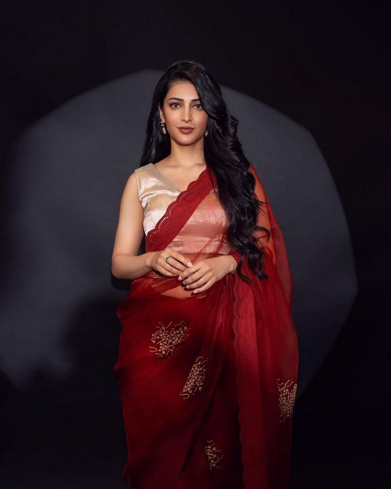 Shruti Haasan 3