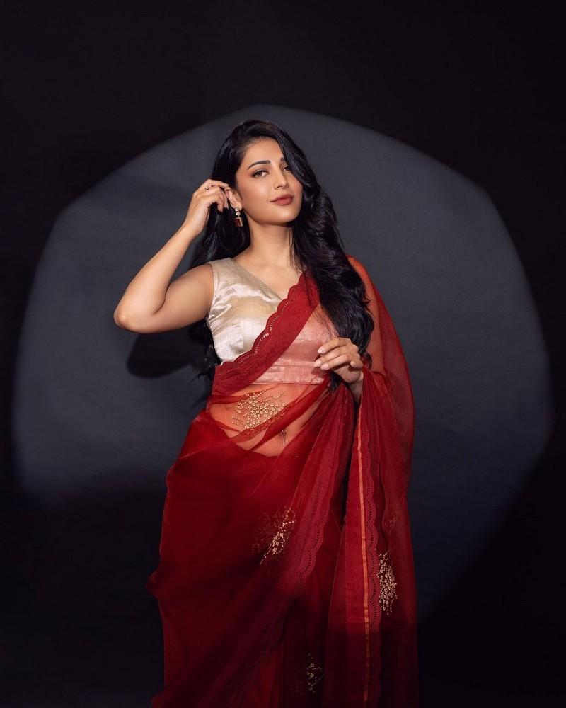 Shruti Haasan 5