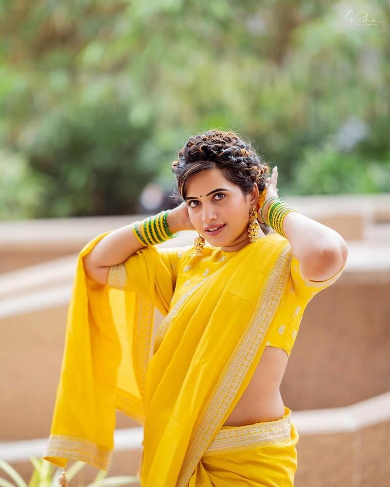 Sravanthi Chokarapu 9