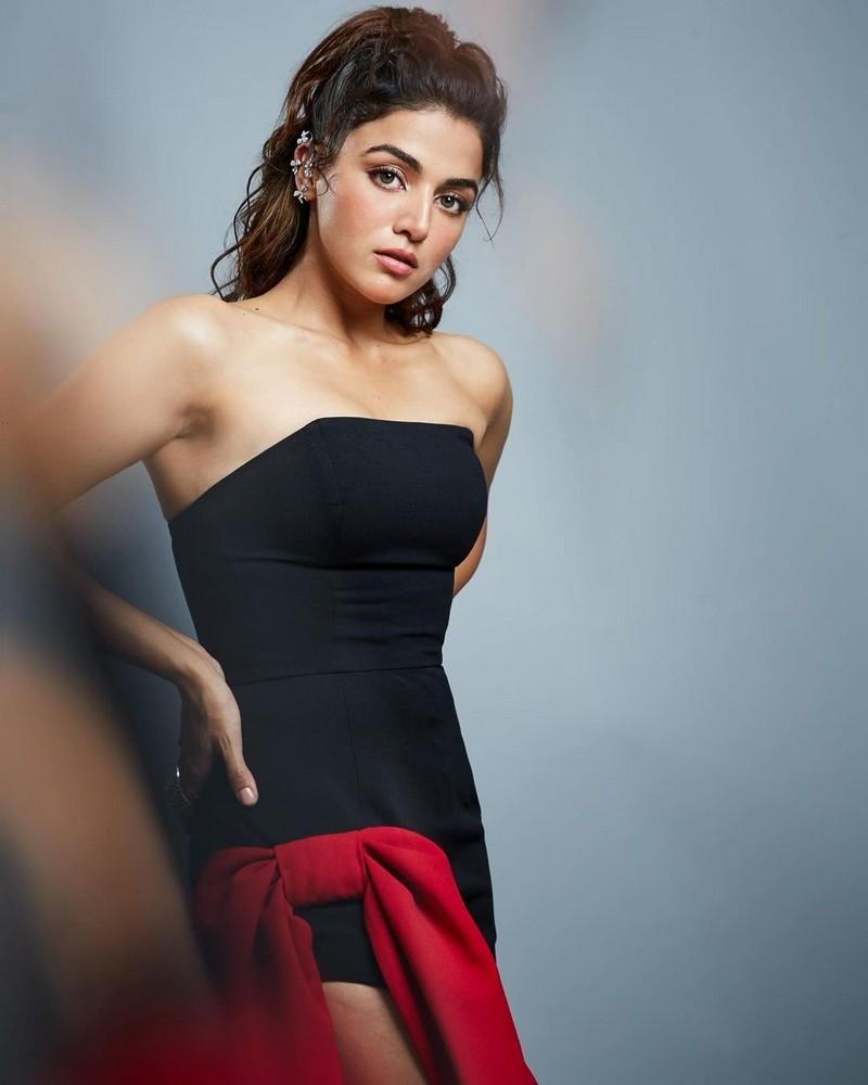 Wamiqa Gabbi 8