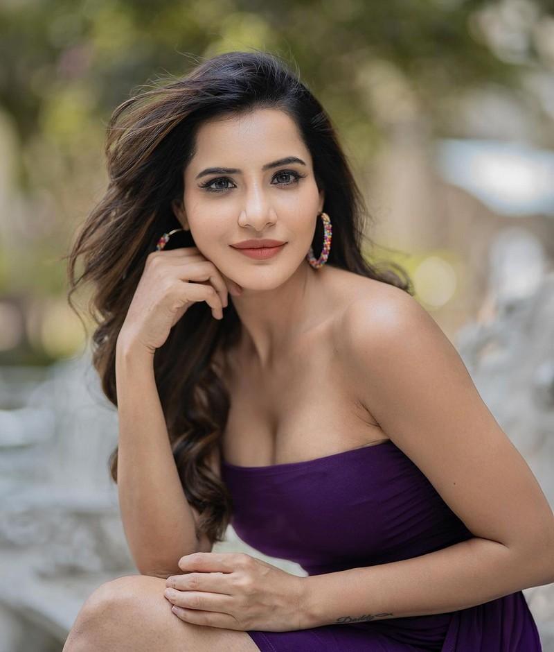 Aashu Reddy 2