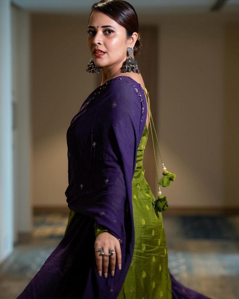 Anasuya Bharadwaj 8
