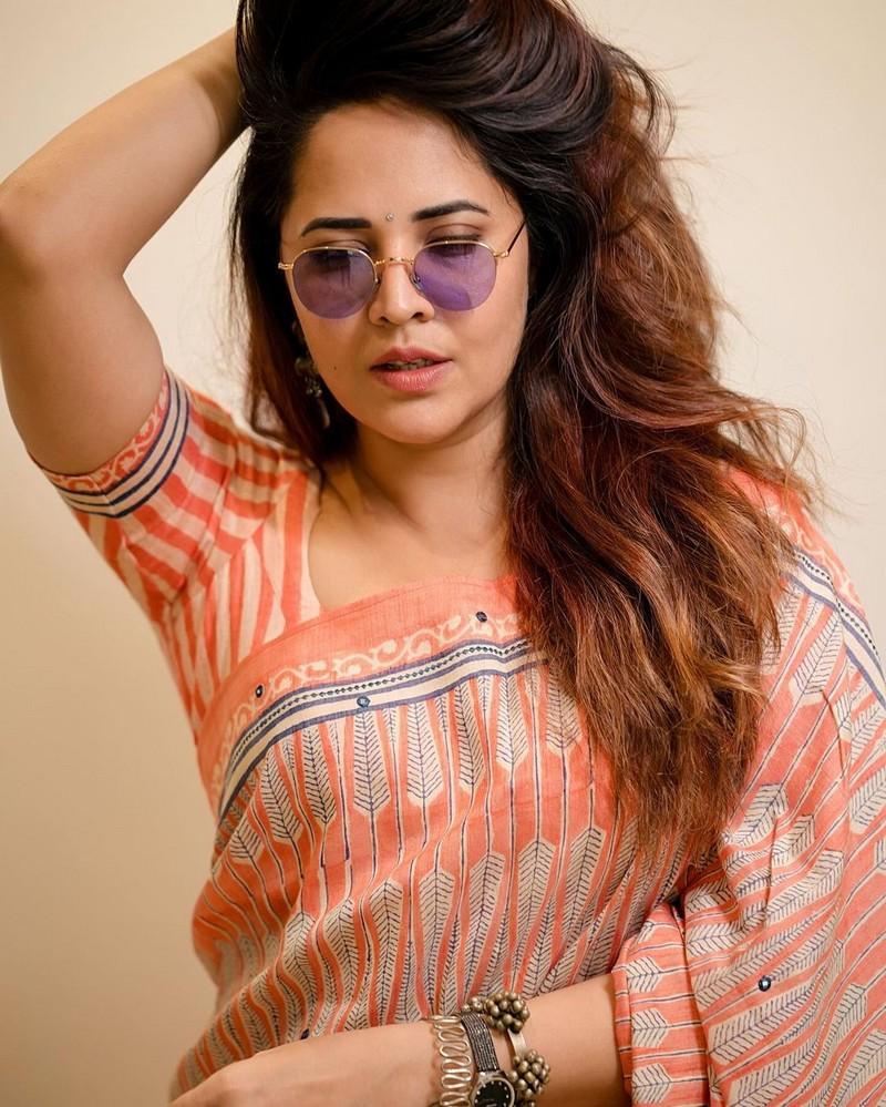 Anasuya Bharadwaj 4
