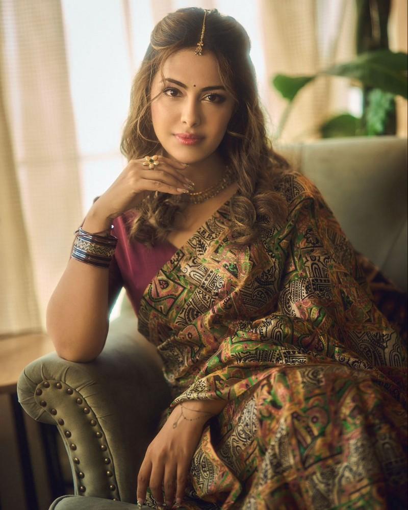 Avika Gor 6