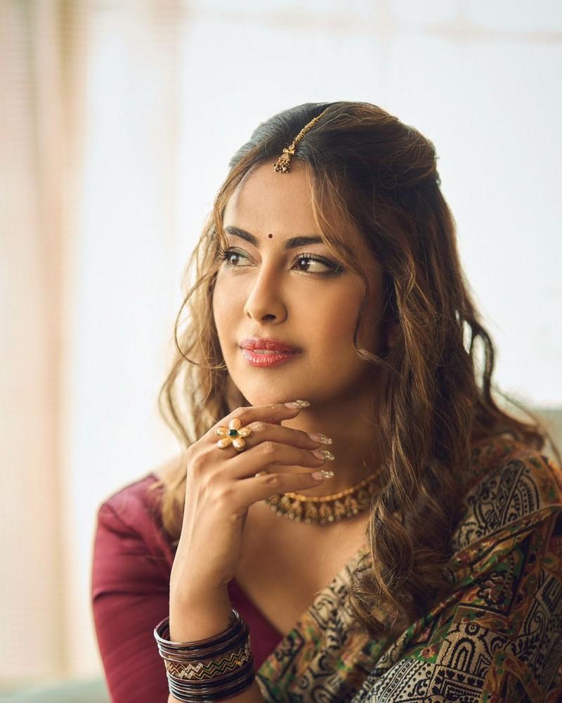 Avika Gor 7
