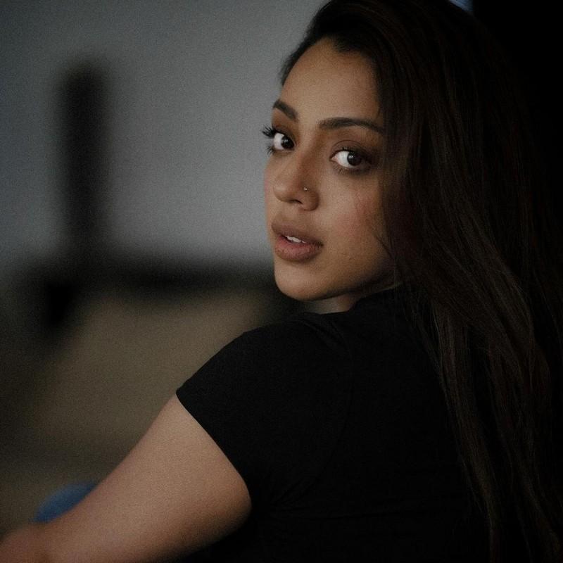 Deviyani Sharma 13