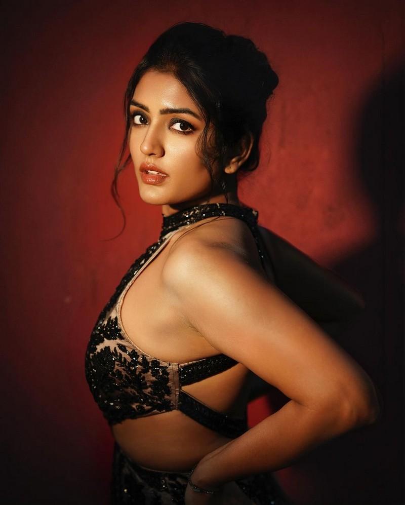 Eesha Rebba 1