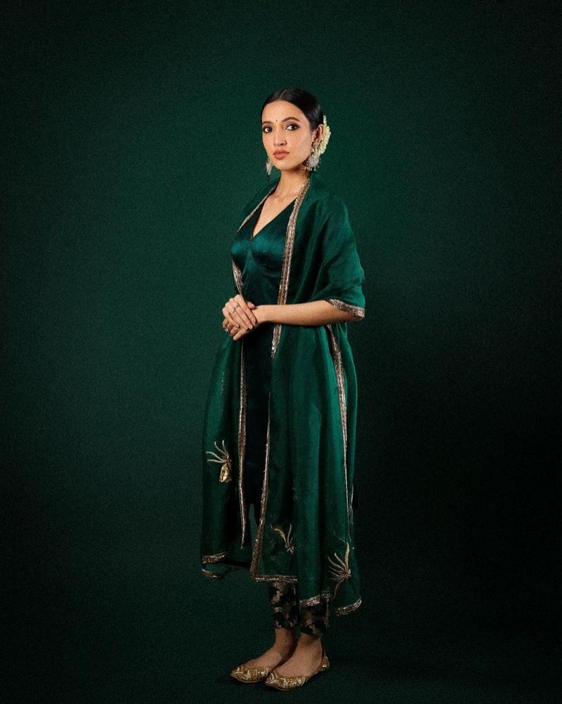 Neha Sshetty 7