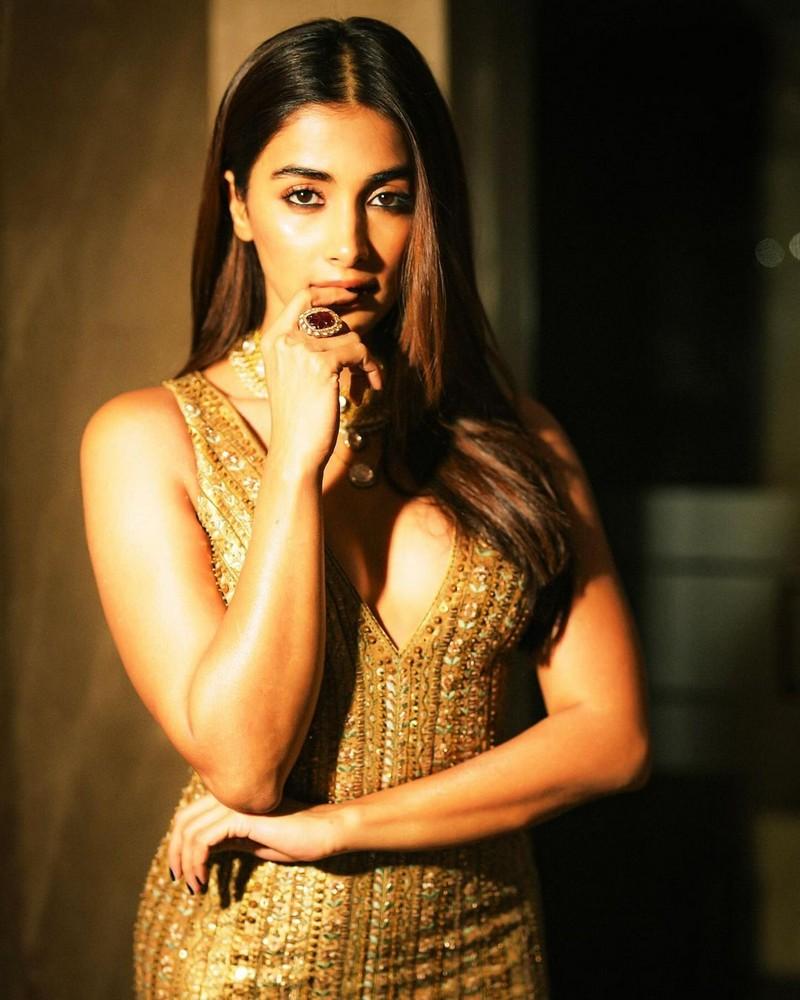 Pooja Hegde 1