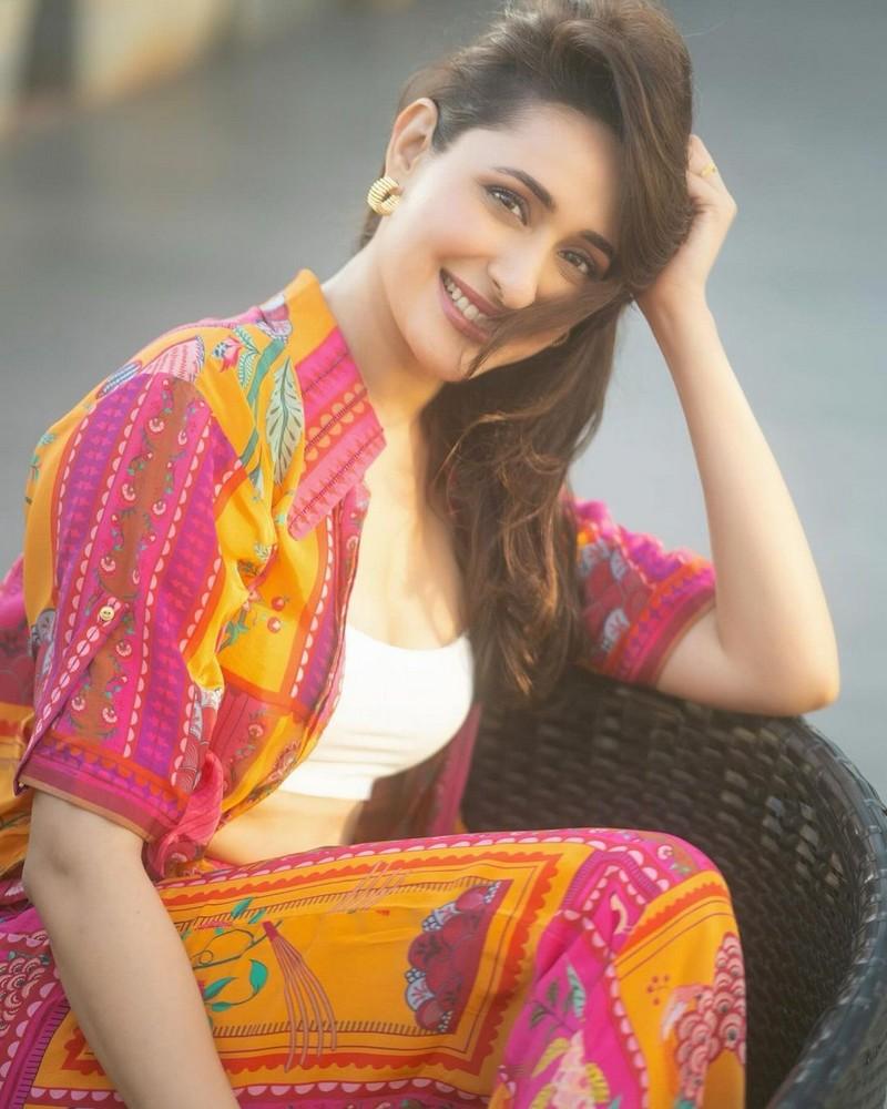 Pragya Jaiswal 10
