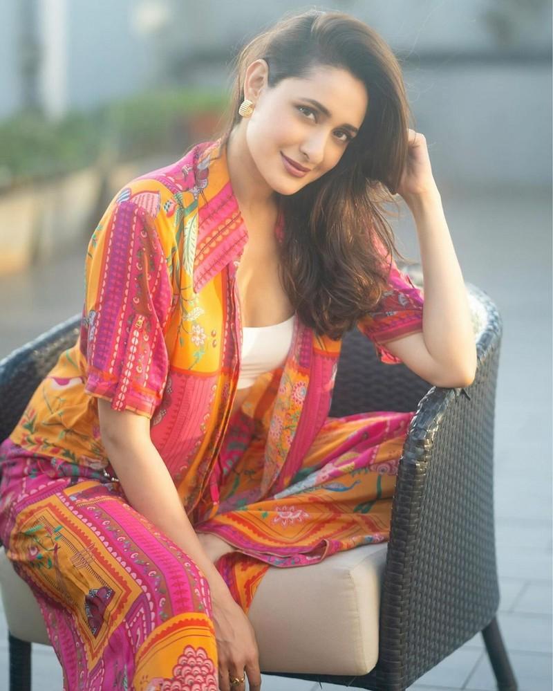Pragya Jaiswal 7