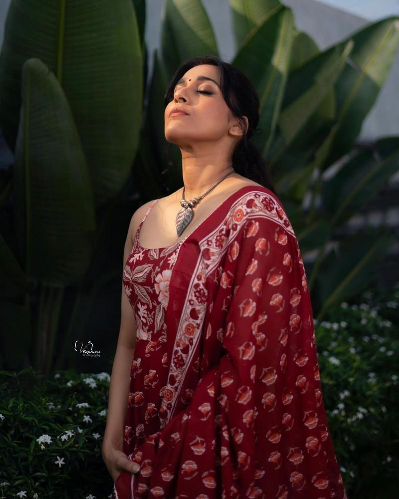 Rashmi Gautam 6