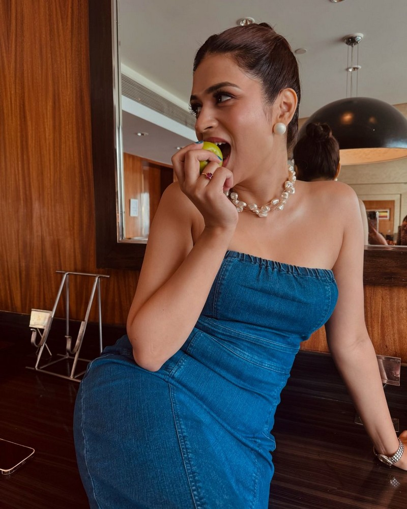 Shraddha Das 9