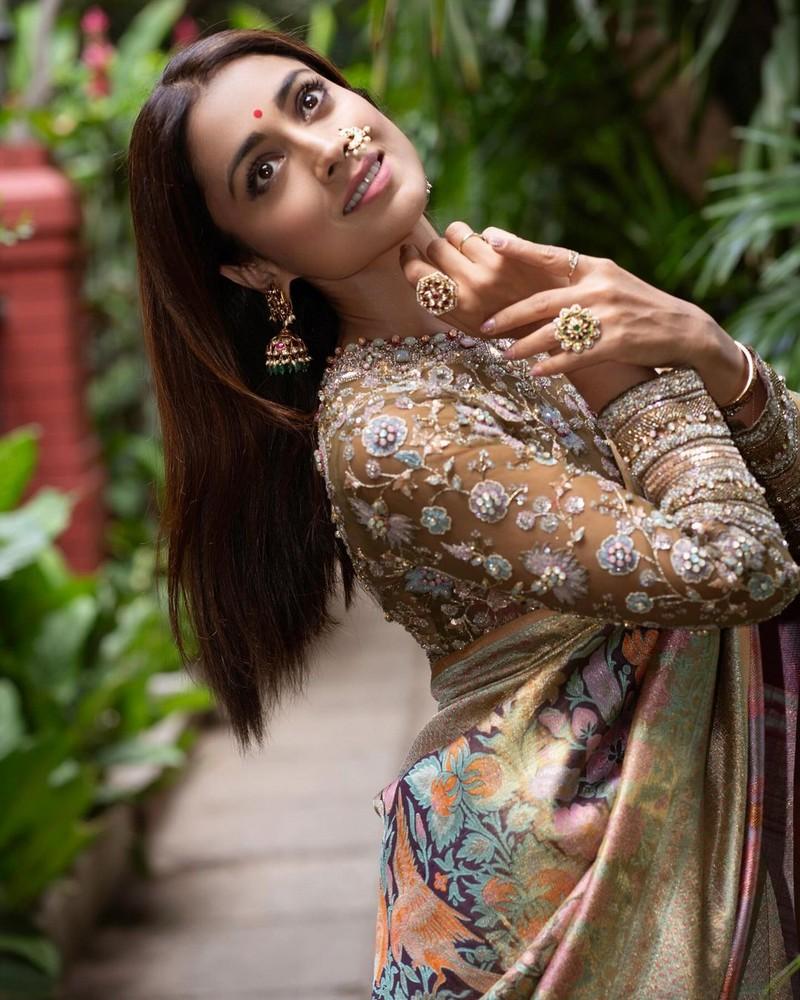 Shriya Saran 3