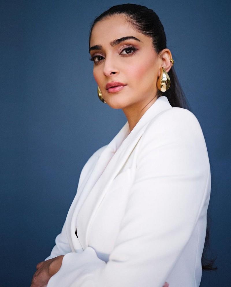 Sonam Kapoor 7