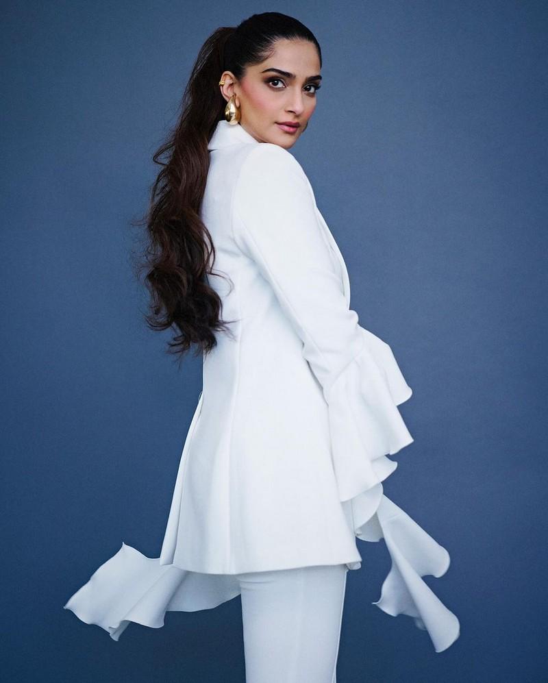 Sonam Kapoor 9