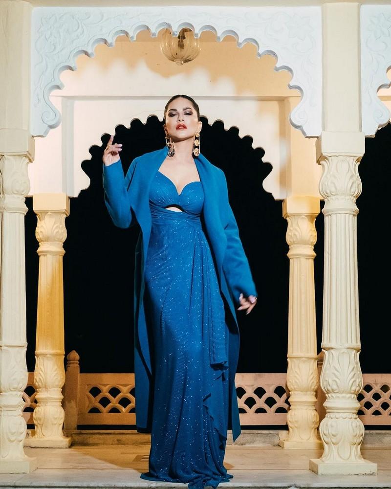 Sunny Leone 3