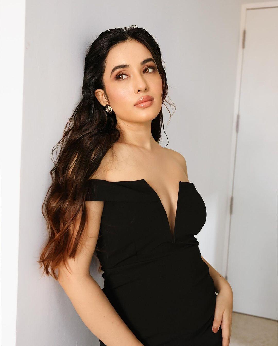 Aditi Budhathoki 7