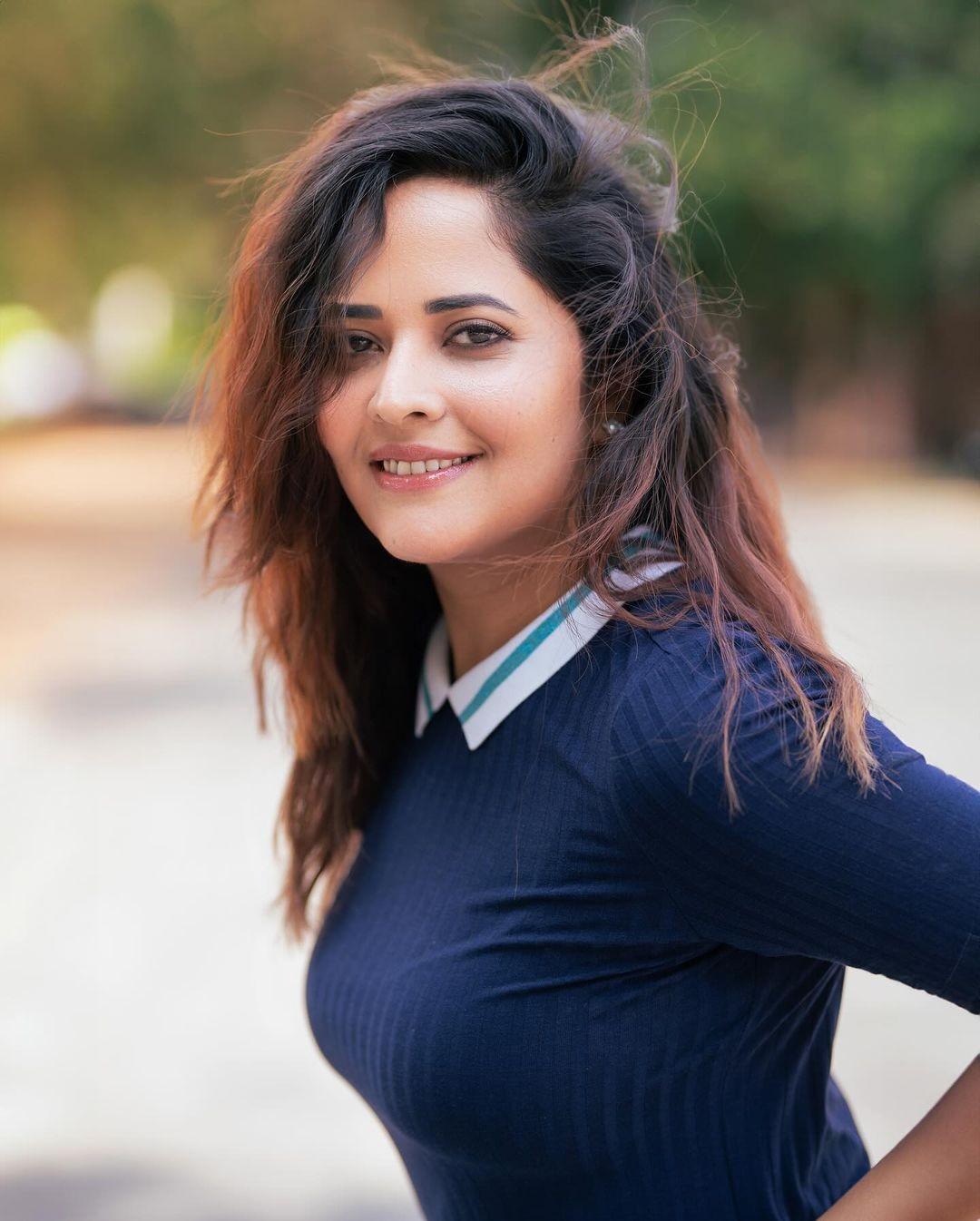 Anasuya Bharadwaj 9