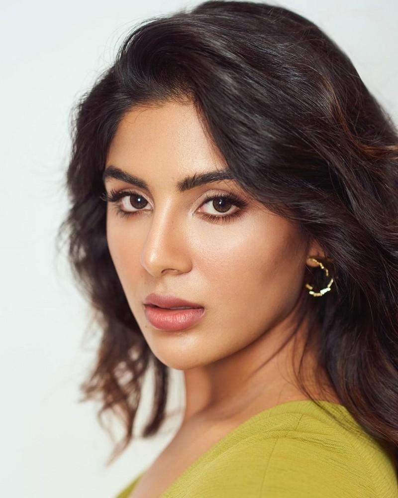 Samyuktha Menon 6