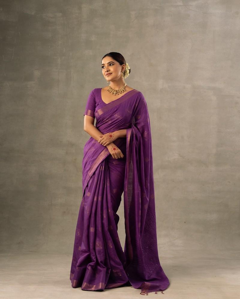 Vani Bhojan 19
