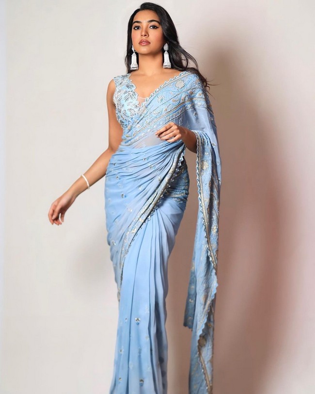 Beautiful Pics Of Shivathmika Rajashekar