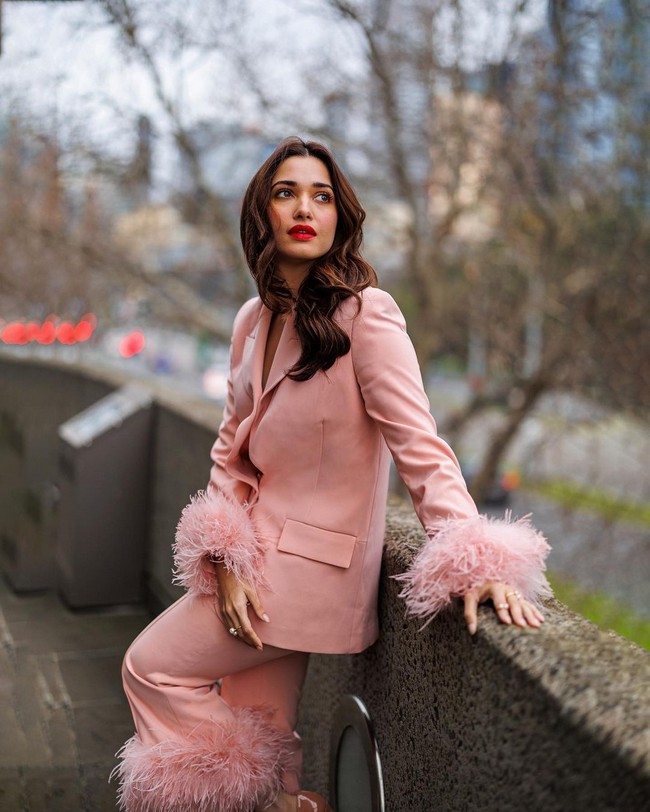 Milky Beauty Tamannaah Trendy Cliks