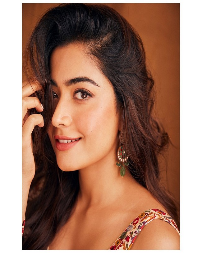 Actress Rashmika Mandanna Looking Gorgeous