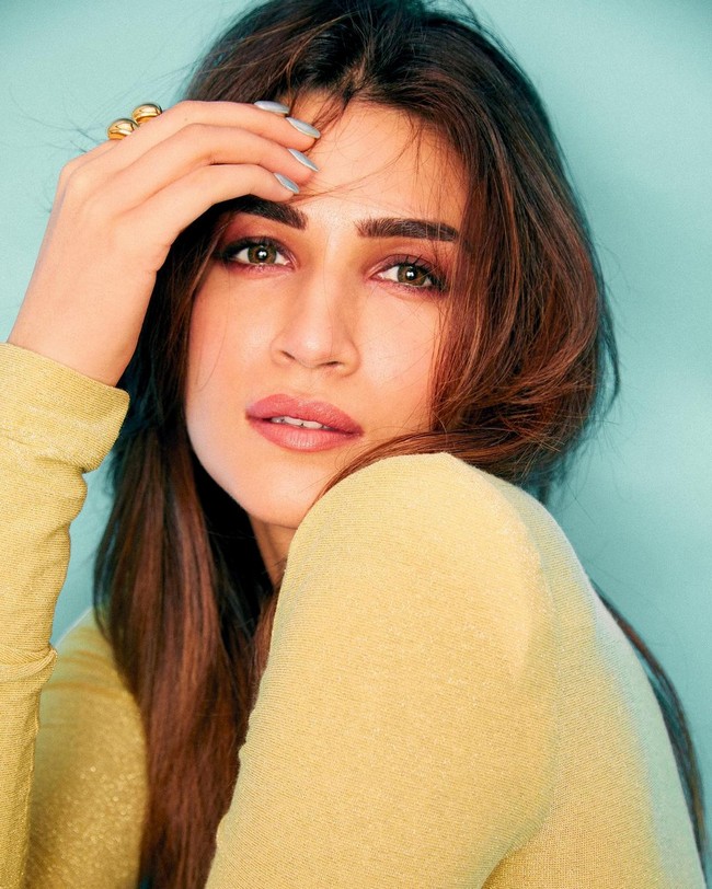 Kriti Sanon Latest Photoshoot