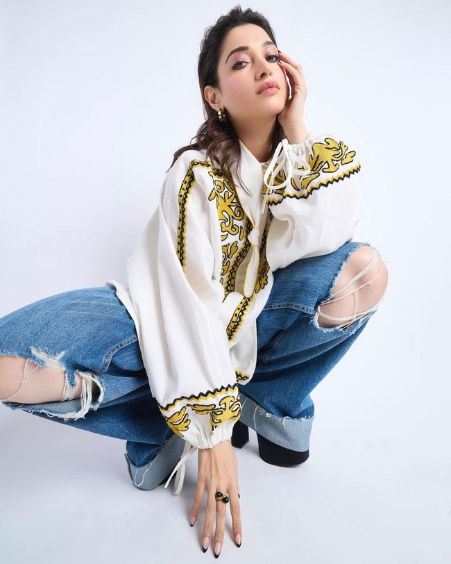 Milky Beauty Tamannaah Looks Gorgeous in White Dress