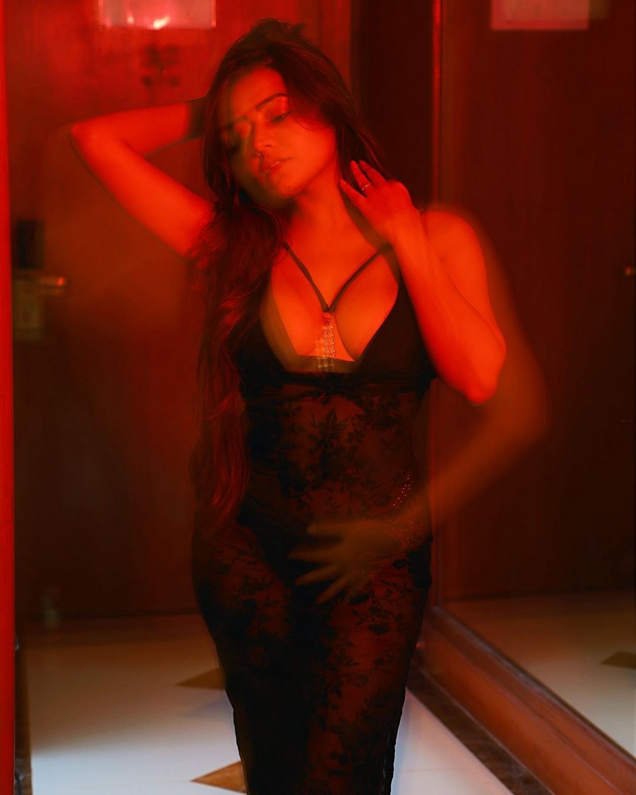 Simran Hottest Photos