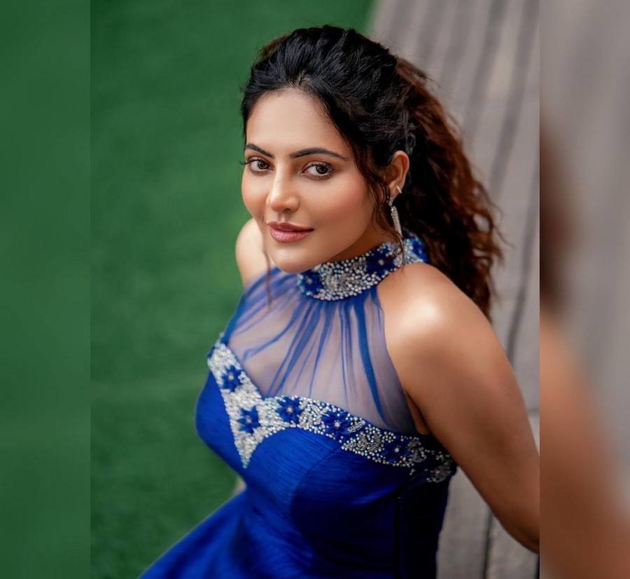 Athulyaa Ravi Glamorous Stills