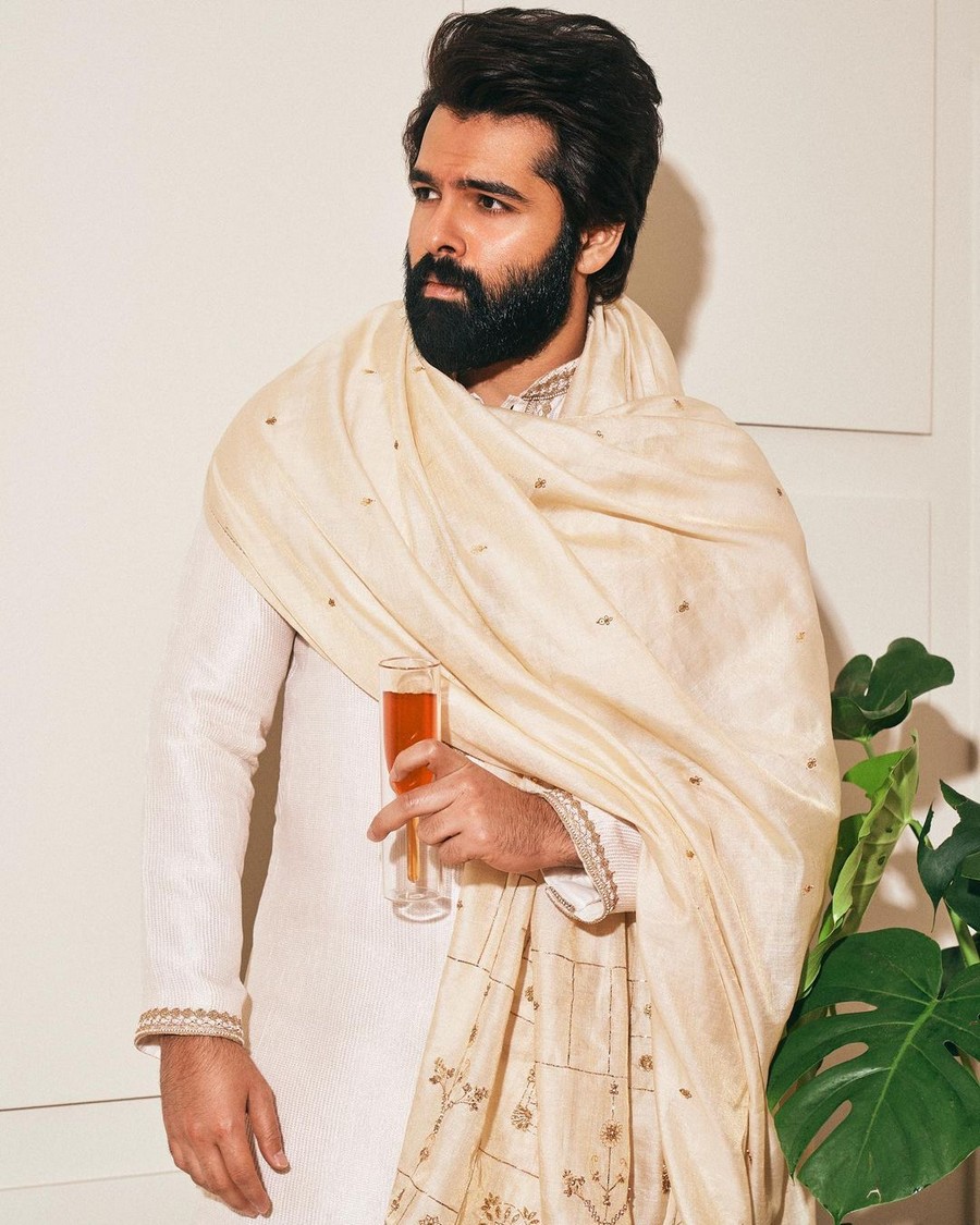Actor RAm POthineni Looks Traditional