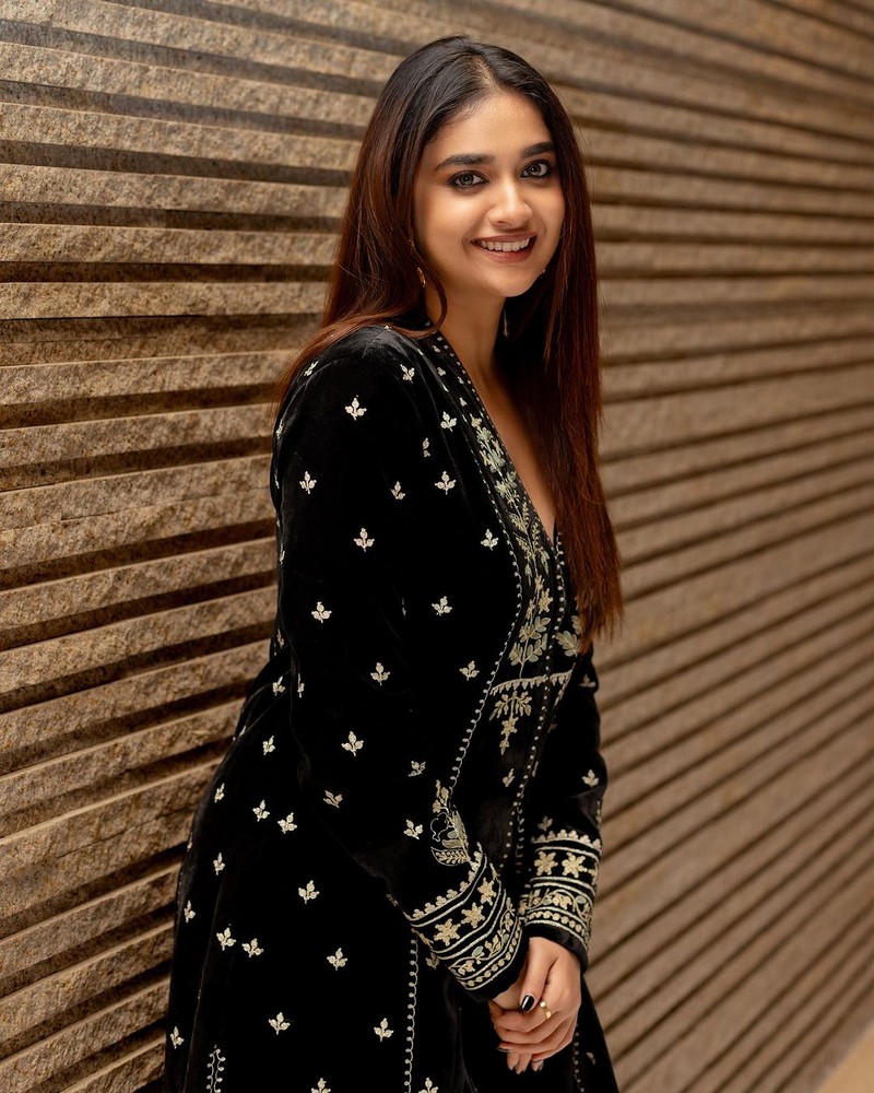 Actress Keerthy Suresh Latest Clciks
