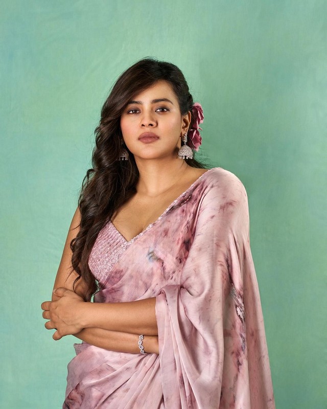 Hebah Patel Latest Photoshoot