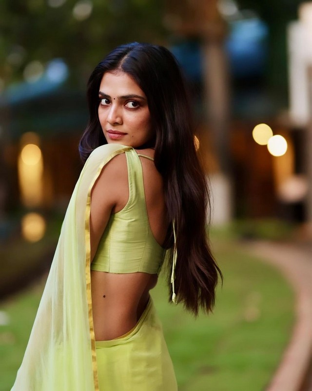 Malavika Mohanan Latest Stills in Green Saree