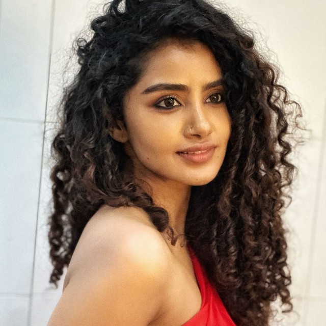 Anupama Parameswaran Latest Stills