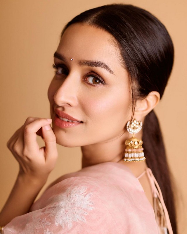 Actress Shraddha Kapoor Looks Delightful