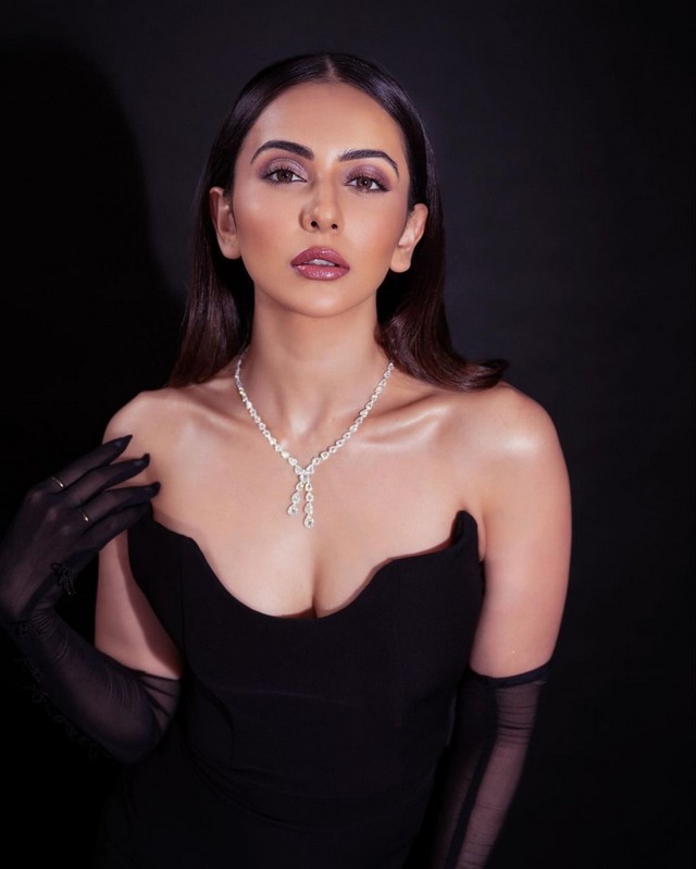 Rakul Looks Awesome in Black Outfit