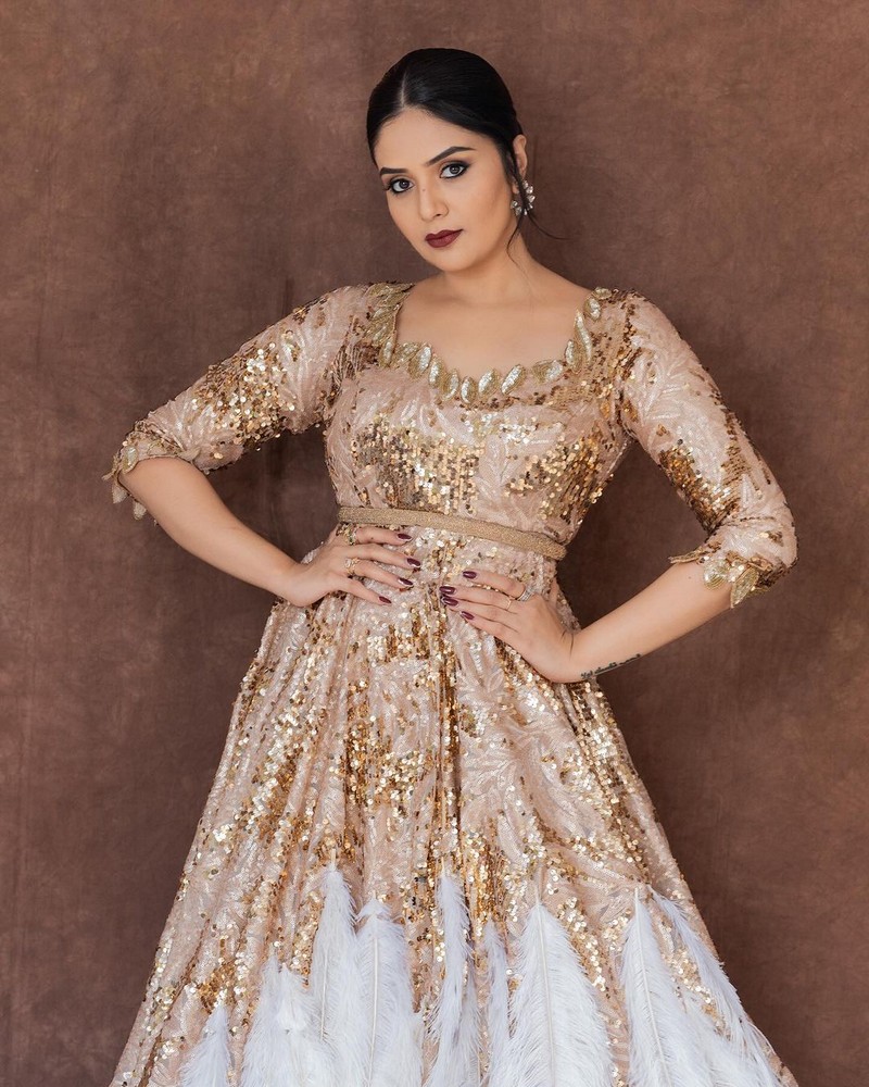 Awesome Pics Of Sreemukhi in Designer Outfit