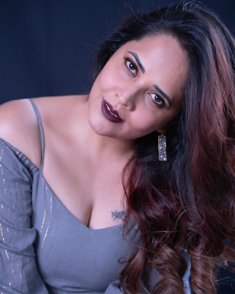 Anasuya Bharadwaj Sexy Clciks