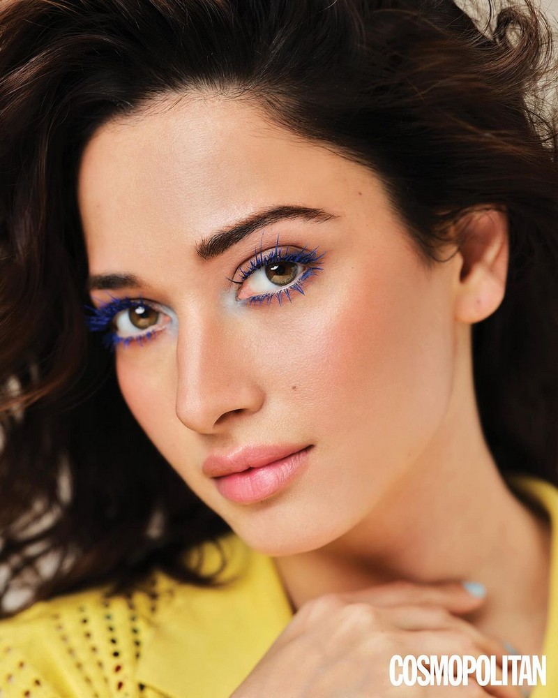 Tamannaah Bhatia Glamorous Clicks