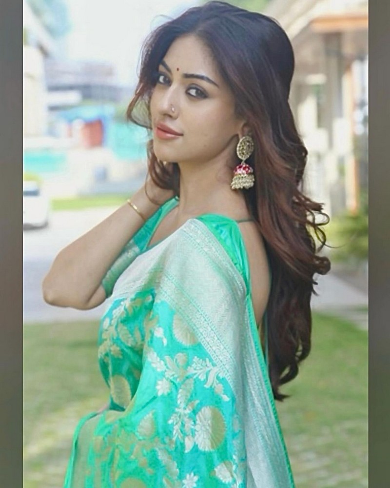 Amazing Looks Of Anu Emmanuel in Green Saree