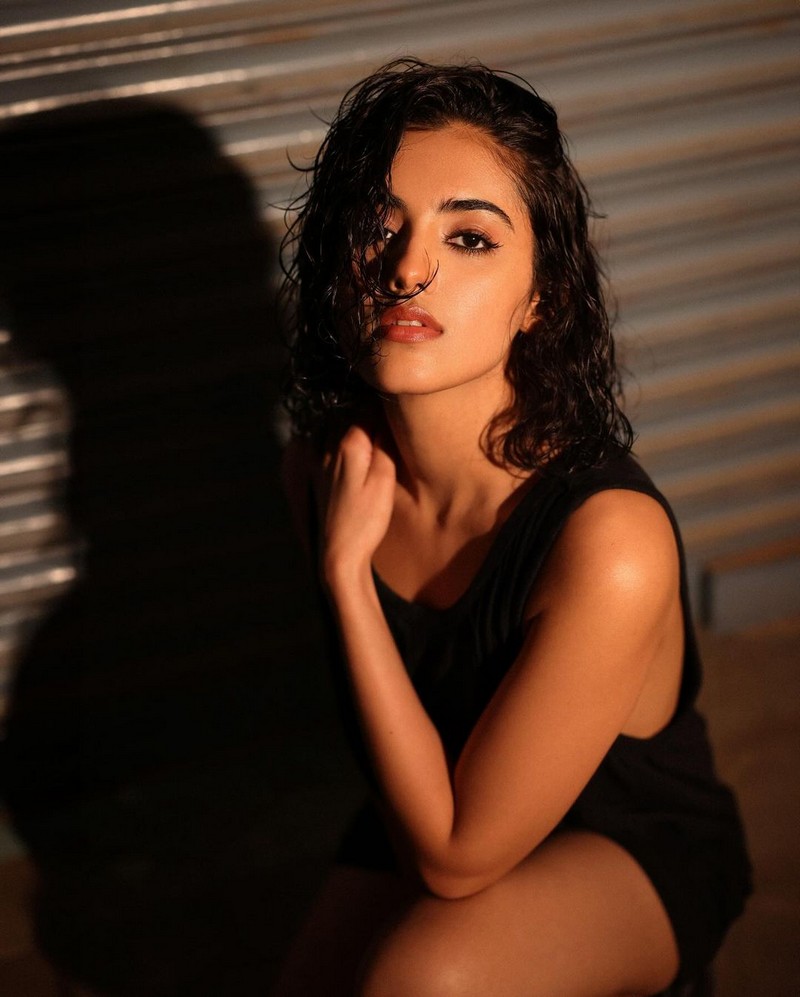 Hottest Pics Of Malvika Sharma in Black Outfit