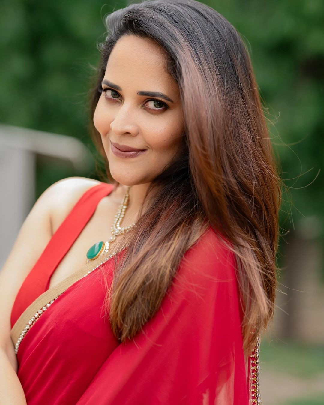 Anchor Anasuya Bharadwaj Looking Stuns in Red Saree